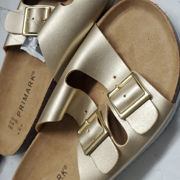 3 Slides - Picture 6 of 8